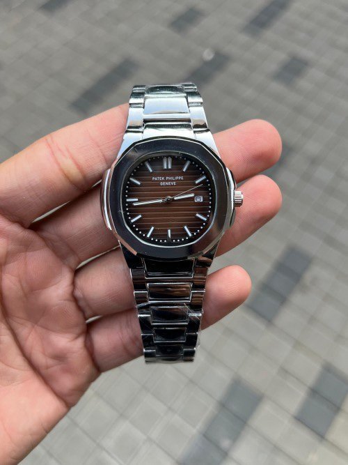 Patek Philippe Nautilus Quartz